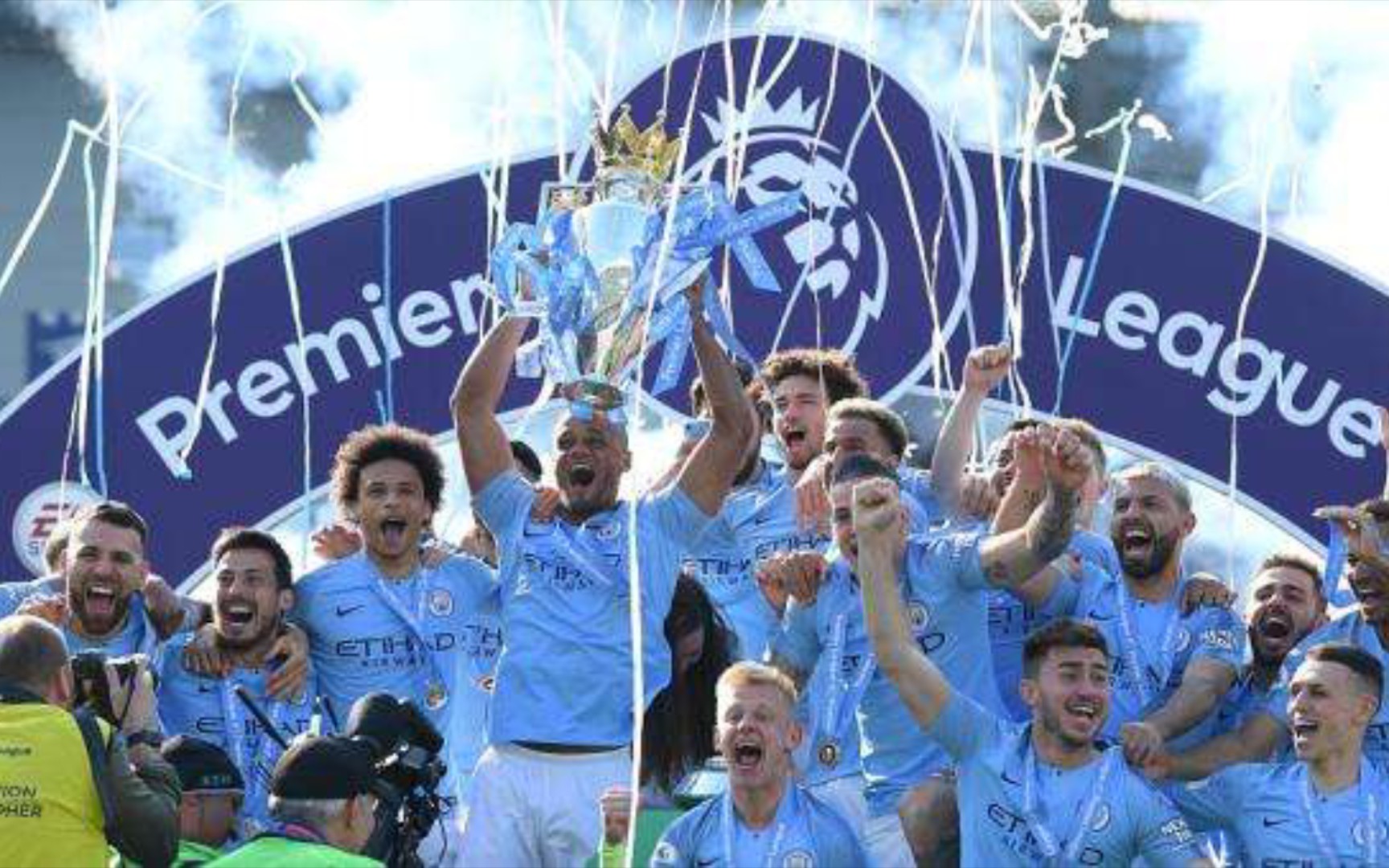 上成績斐然 上成績斐然